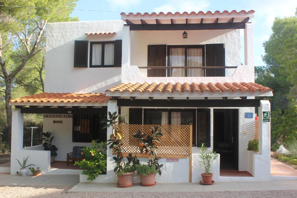 Apartamentos Pinomar Es Calo  Exterior photo